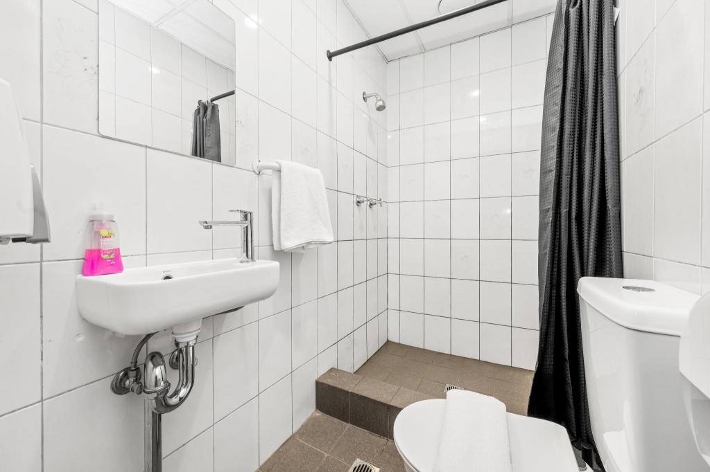 ce19d7ecb37ab9206da9e59870fad465.jpg