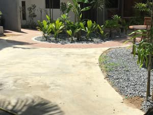thumbnail: Garden