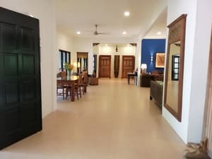 thumbnail: Reception