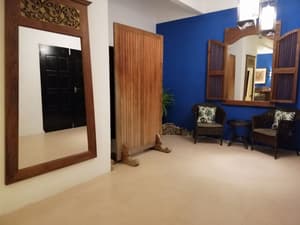 thumbnail: Reception