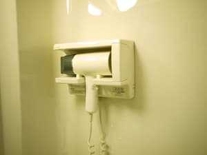 thumbnail: Bathroom amenities