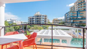 thumbnail: Balcony