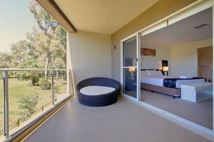 thumbnail: Balcony