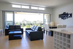thumbnail: Living room