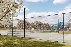thumbnail: Tennis court