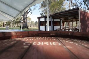 thumbnail: Bar (on property)