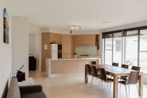 thumbnail: In-room dining