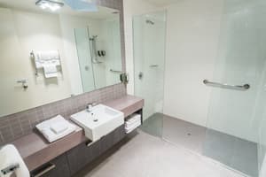thumbnail: Bathroom