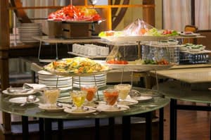 thumbnail: Buffet