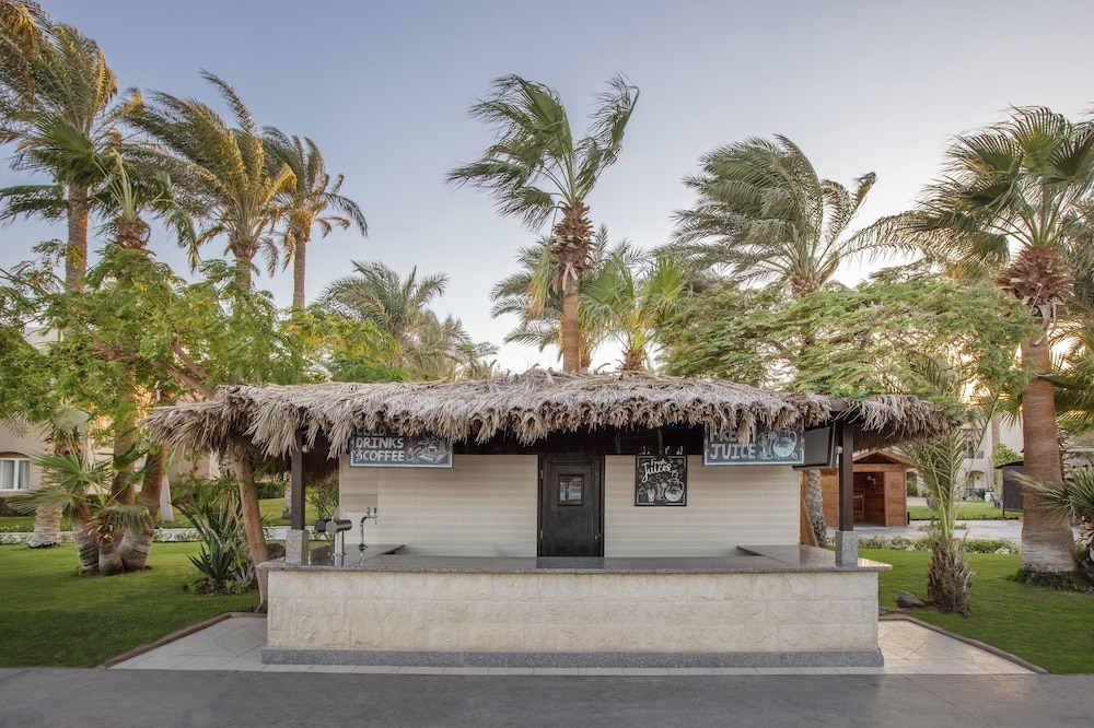 Beach bar