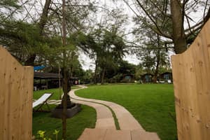 thumbnail: Property grounds