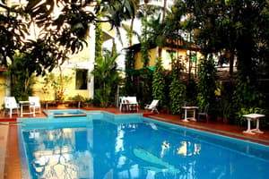 thumbnail: Outdoor pool