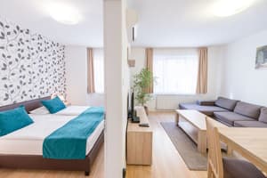 thumbnail: Living room