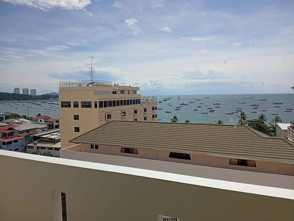 Beach/ocean view