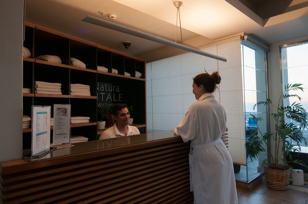 Spa reception