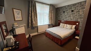 thumbnail: Room