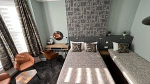 thumbnail: Room
