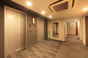 thumbnail: Interior
