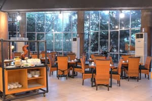 thumbnail: Dining