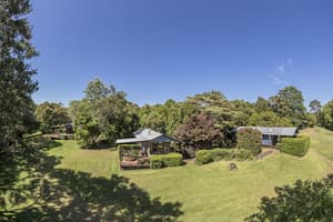 thumbnail: Garden view