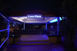 thumbnail: Bar (on property)
