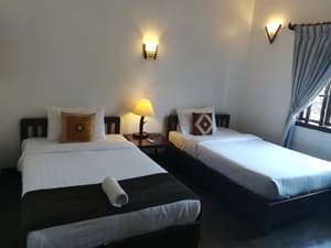 thumbnail: Room