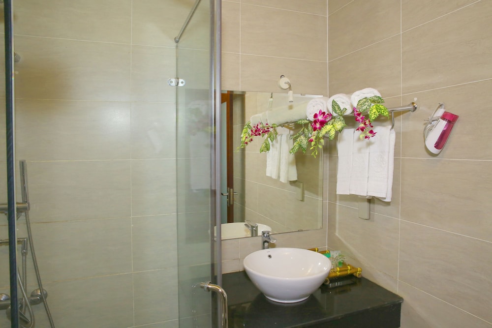 Bathroom amenities