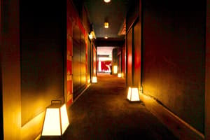 thumbnail: Hallway