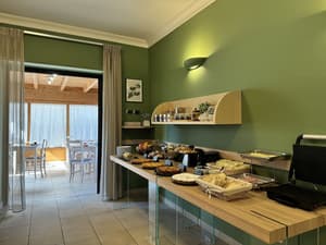 thumbnail: Breakfast buffet