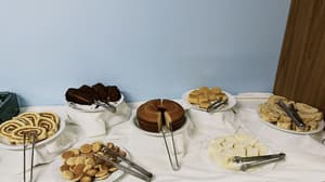 thumbnail: Breakfast area