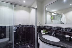 thumbnail: Bathroom