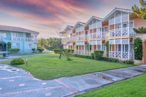 thumbnail: Exterior