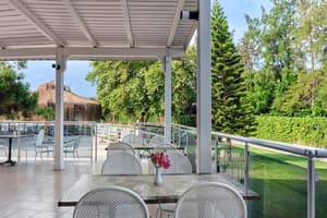 thumbnail: Terrace/patio