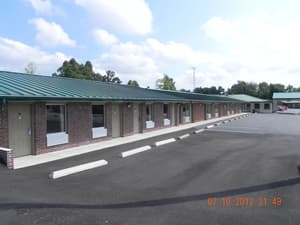 thumbnail: Exterior