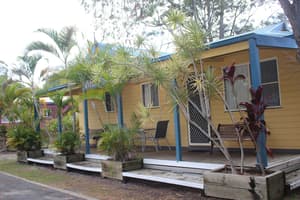 thumbnail: Exterior