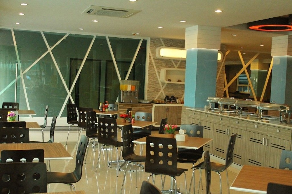 Restaurant-cafeteria