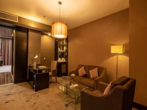 thumbnail: Reception