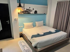 thumbnail: Room