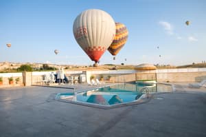 thumbnail: Outdoor pool