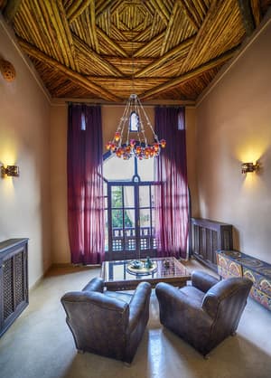 thumbnail: In-room dining