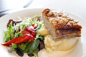 thumbnail: Restaurant