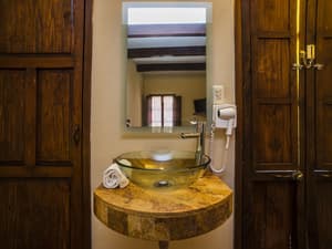 thumbnail: Bathroom sink