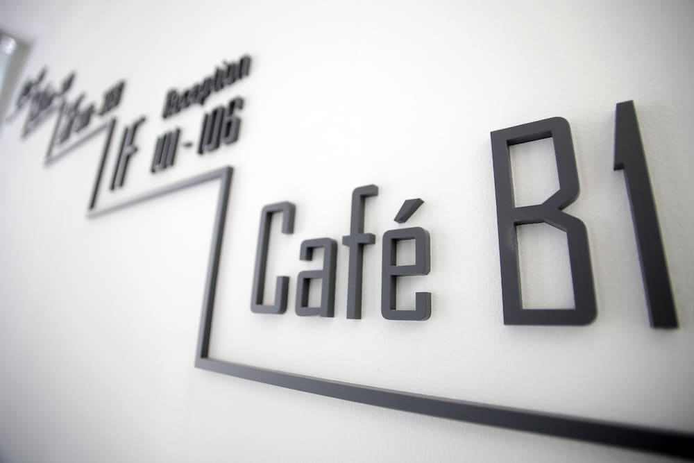 Cafe