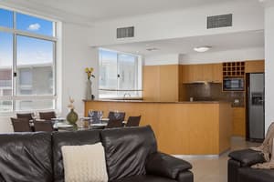 thumbnail: Living area