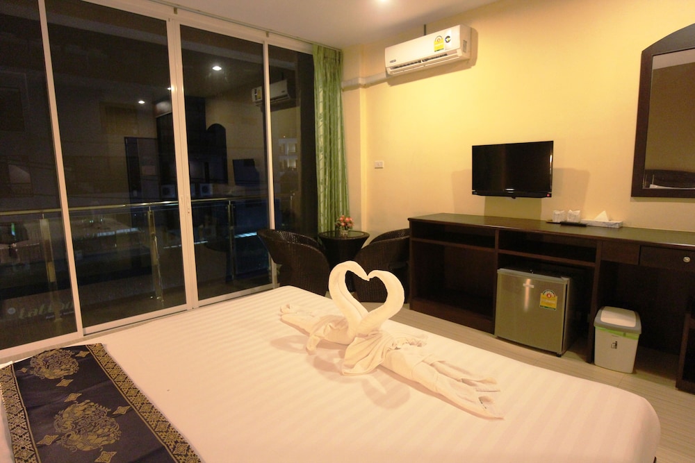 Room amenity