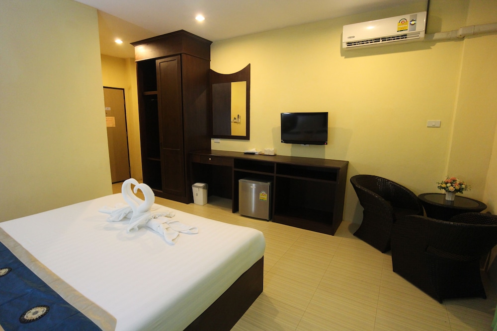 Room amenity