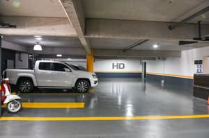 thumbnail: Parking