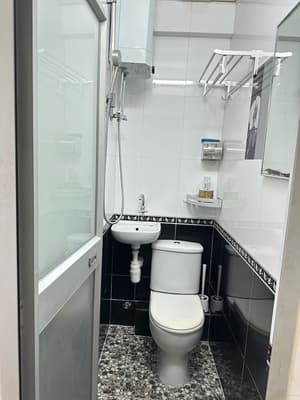 thumbnail: Bathroom