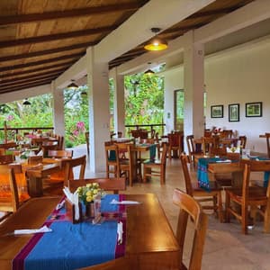 thumbnail: Restaurant