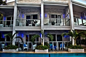 thumbnail: Exterior